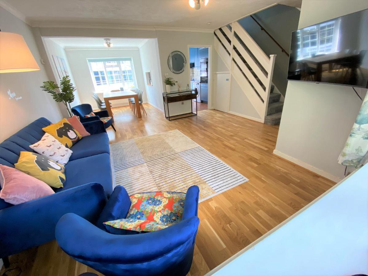 Appartement Redhill Town Centre 3 Bed House Near Gatwick Airport, Easy Commute To London Extérieur photo